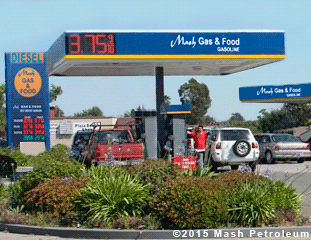Freedom Gas Service Station at 15101 Freedom Ave, San Leandro CA